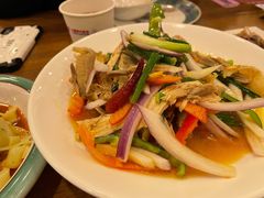 手撕椒麻鸡-清真·玛丽亚新疆菜主题餐厅(浙江中路店)
