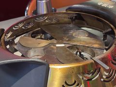 -令狐冲·炭烤活鱼(宝龙店)