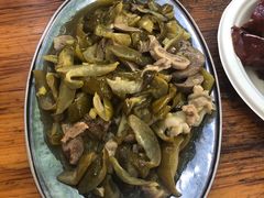 -四更周店烤乳猪
