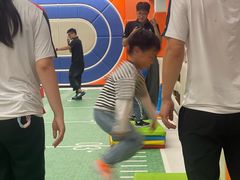 -悦动体能篮球羽毛球网球(三里河店)