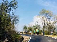 -三峡国际房车露营地(G348店)