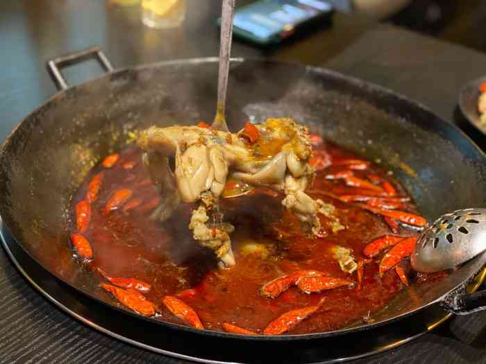 蛙小二·牛蛙·龙虾季(吴江体育馆店)-"从小弄堂的时候就开始吃这家的