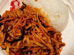 鱼香肉丝饭-阳阳中国饭(北京荟聚店)