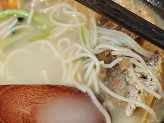 -十面欢腾·海鲜面·台式Bistro(长乐路店)