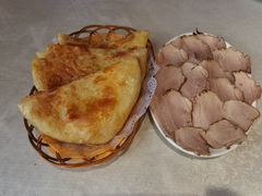 -李连贵熏肉大饼(世纪路店)