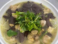 -文山荷鲜居(翠湖店)