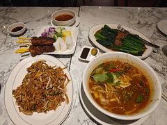 -关夫人餐厅(阳光广场店)