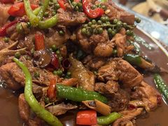 -八两八金·莱芜特色炒鸡(市南漳浦路店)