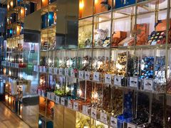 -VENCHI 闻绮(上海佛罗伦萨小镇店)