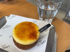 香草焦糖布丁泡芙-LANLIZI BAKERY(COSMO店)