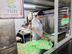 -周震馄饨