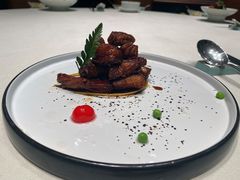 本帮熏鱼-蝶园·装修中(BFC外滩金融中心店)