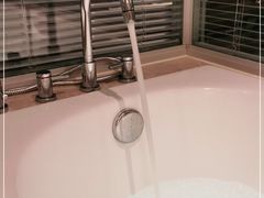 -上海龙之梦万丽酒店