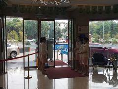 -团圆口腔·种植中心(锦江院区)