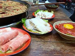 -四小区火锅·巷子里的重庆火锅(花照壁店)