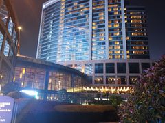 -山港凯悦酒店·BEBA海滩烧烤餐厅酒吧