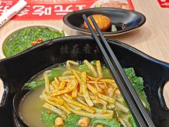 -桂在香知桂林米粉(红博中央公园店)