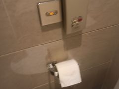 -悦季酒店(广州三元里地铁站店)