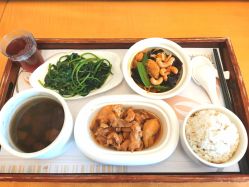 -莉泽月子中心(鹅潭汇店)