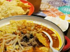 -丽丽三鲜螺蛳粉(田林路店)