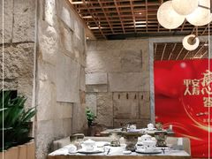-雍和会海鲜姿造自助(湖东路店)