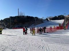 -蓟洲国际滑雪场