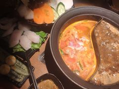-呷哺呷哺(凯旋广场店)