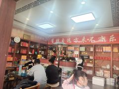 -雪湖煜辰鱼头老店(雪野湖店)