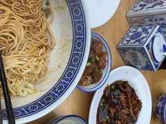 -沪西老弄堂面馆(定西路店)