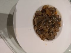 -千灯盛汇·头牌粤菜(致越优城店)