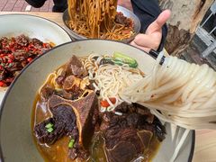 -粉观右江西鲜辣米粉(天地店)