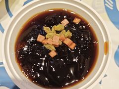 -松哥油焖大虾.小龙虾.黑鸭煲(海岸城店)