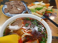兰州传统牛肉面-东方宫·中国兰州牛肉拉面(三里屯店)
