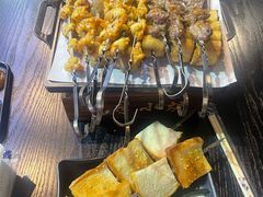 掌中宝-月半小炉焖烤