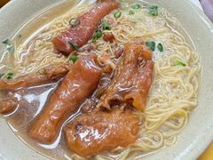 -万利洪记粉面美食