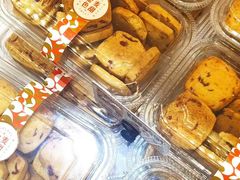 -金色麦甜糕点(面包.蛋糕.华苑店)