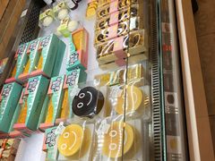 零售区-面包新语(龙湖·西宸天街店)