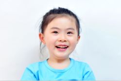 -蜜糖派儿童摄影(青建·太阳岛店)