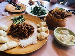 -龙门阵茶屋川菜馆(武康路店)