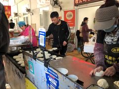 -老西关黄老太牛肉烧饼