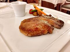 -广州塔卢特斯法国旋转餐厅