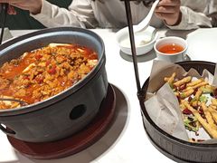 -楚山晓·湖北菜(武汉光谷K11店)