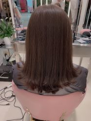 -BULB STUDIO 巴柏明星发型工作室