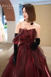 -派丽莫Pellimo原创设计婚纱品牌