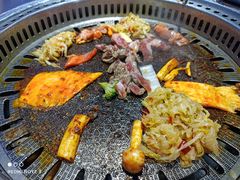 -马路牙子烧烤音乐酒馆(望京店)