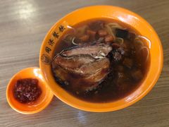 -同济大学本部学苑饮食广场