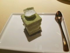 -余欢领鲜火锅(新街口店)