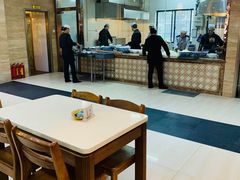 大堂-黄家泡馍馆·非遗老字号·清真(凤九海荣名城店)