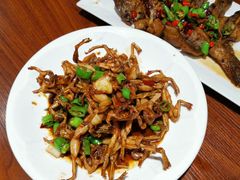 -董厨煨汤馆(车站路店)