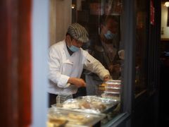 -新场古镇-停车场